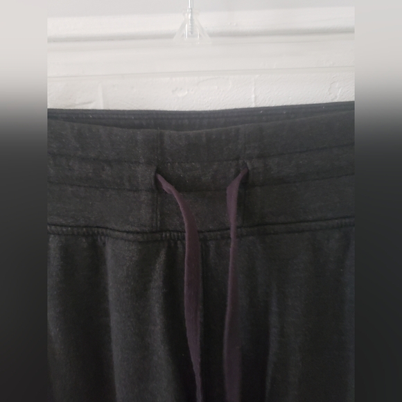 Lululemon Ready to Fleece High-Rise JoggerHeathered Black sz 2 - Picture 9 of 9